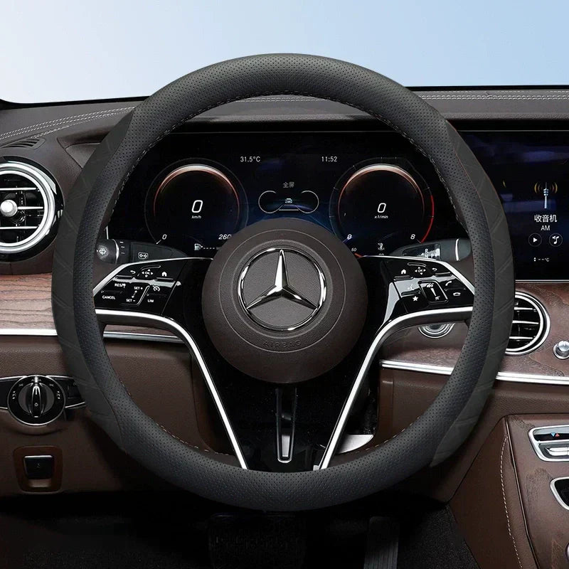 Potah volantu DriveCore Elite Grip – kůže odolná proti potu a zvýšení výkonu