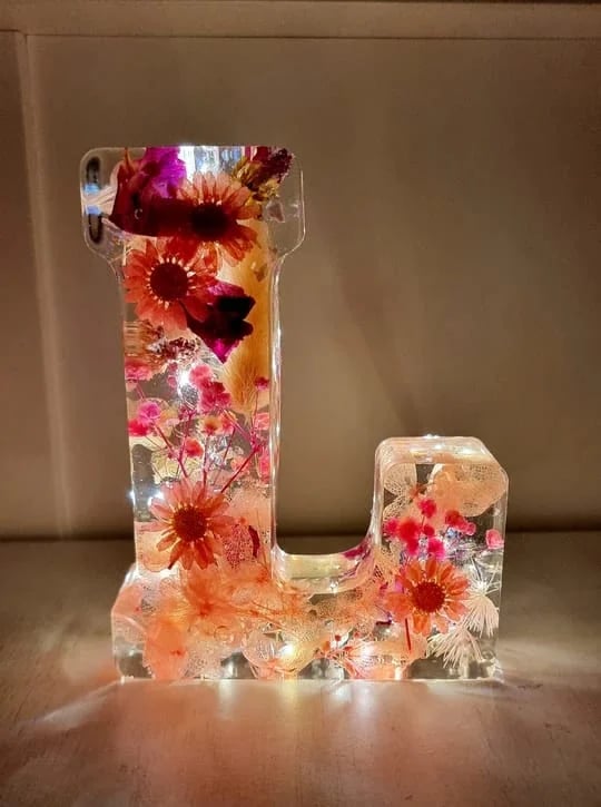 🌸Ručně vyrobené noční světlo z květinové pryskyřice