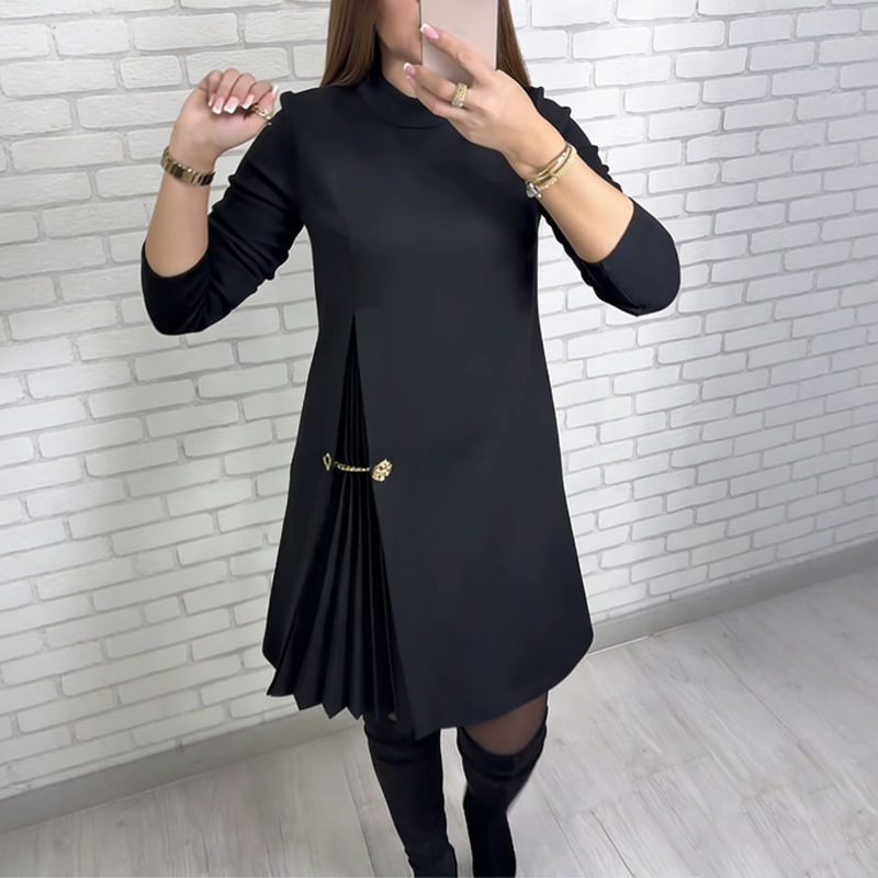 Elegantní šaty s dlouhým rukávem a skládanými panely