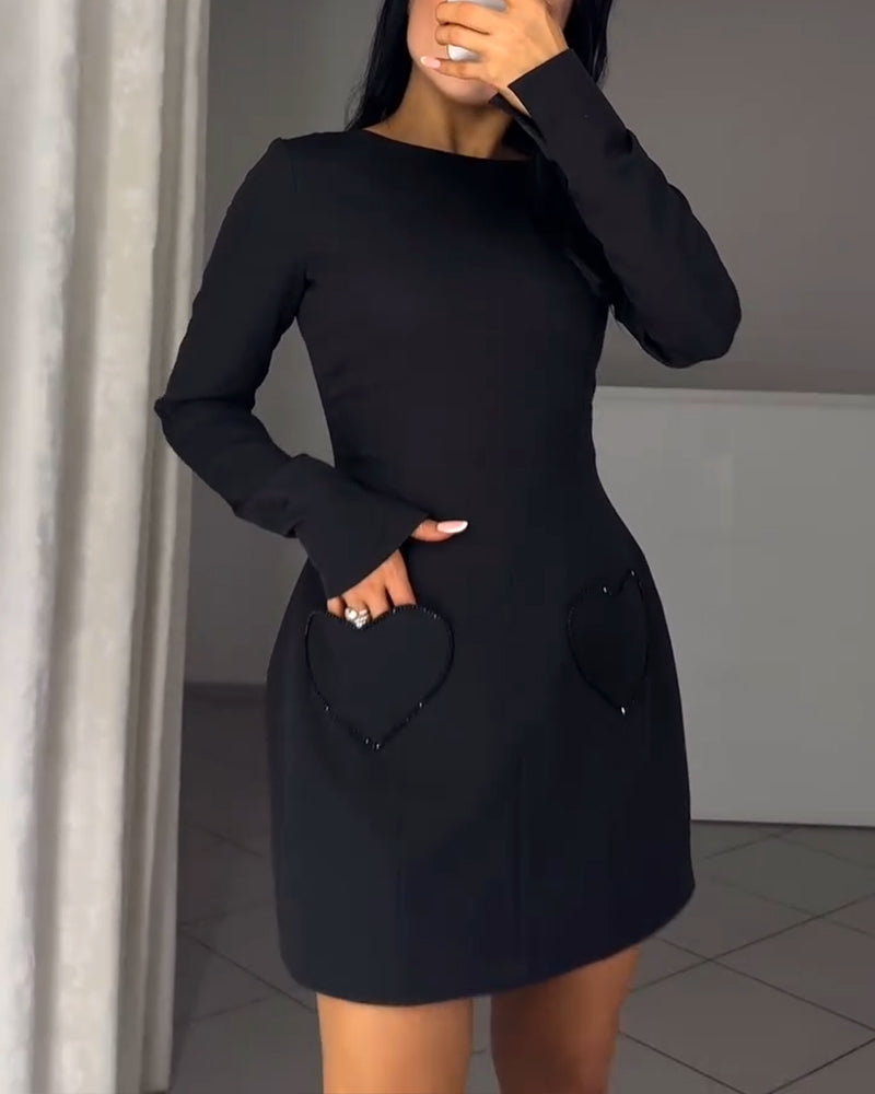 Elegantní šaty s dlouhým rukávem a stahovací šňůrkou v pase