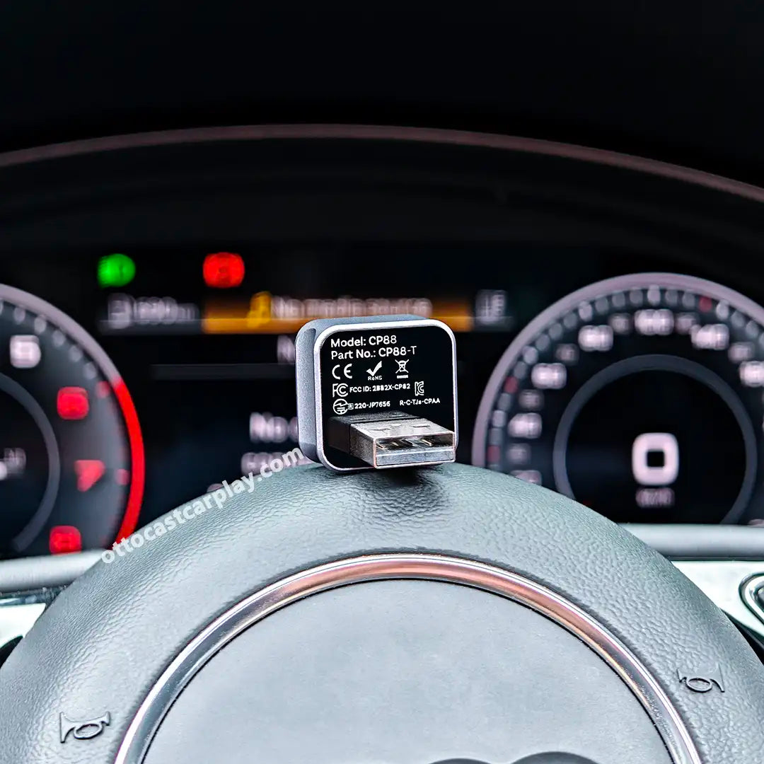 Bezdrátový adaptér Ottocast Mini 3.0 Ultra Cube CarPlay pro Android Auto