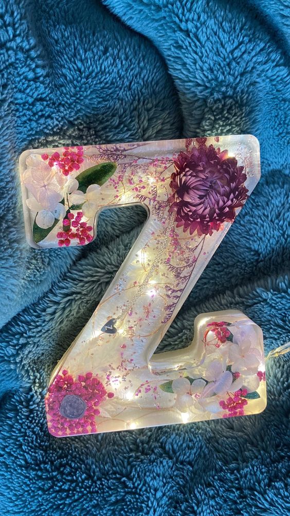🌸Ručně vyrobené noční světlo z květinové pryskyřice