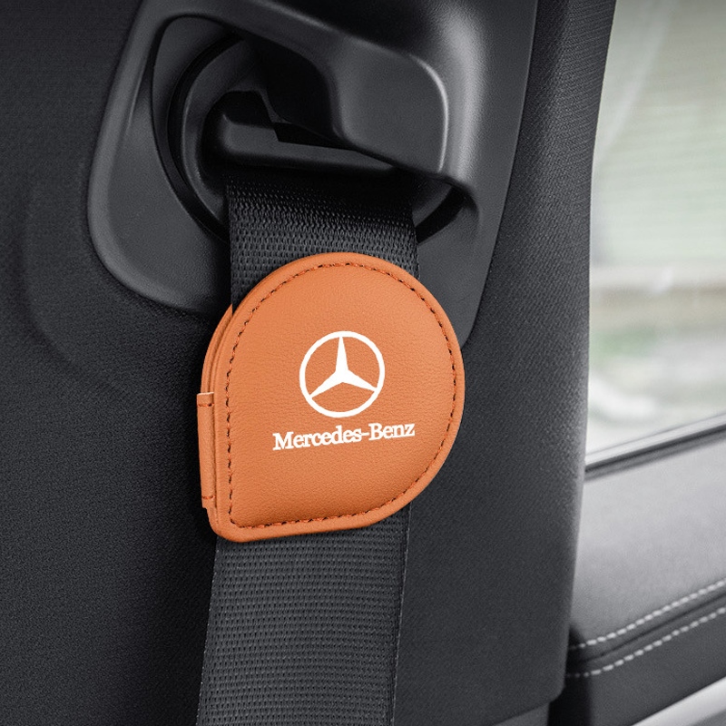 Nastavovač bezpečnostního pásu LuxeHold – prémiová hovězí kůže a personalizace loga