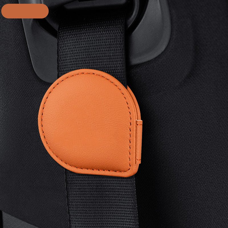 Nastavovač bezpečnostního pásu LuxeHold – prémiová hovězí kůže a personalizace loga