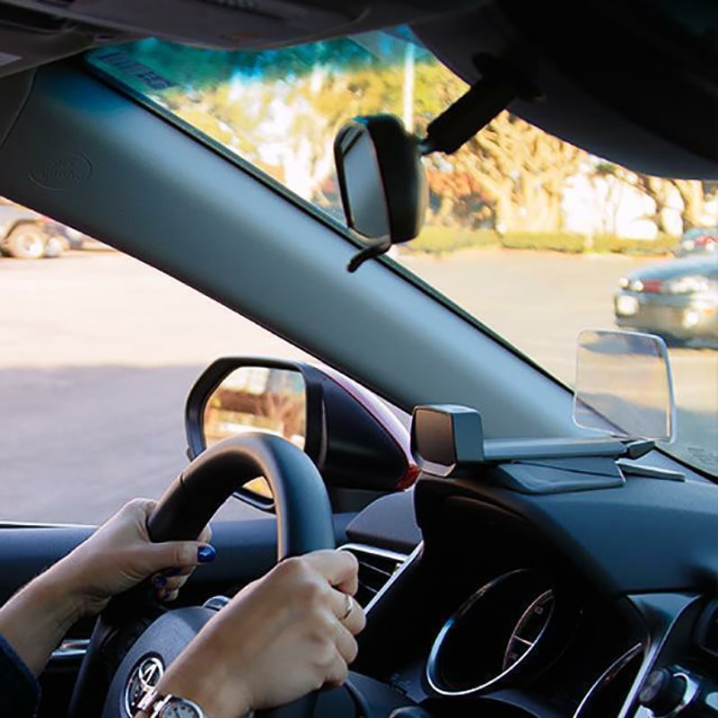 🚗NEJLEPŠÍ DISPLEJ +🔋 BEZDRÁTOVÁ NABÍJEČKA