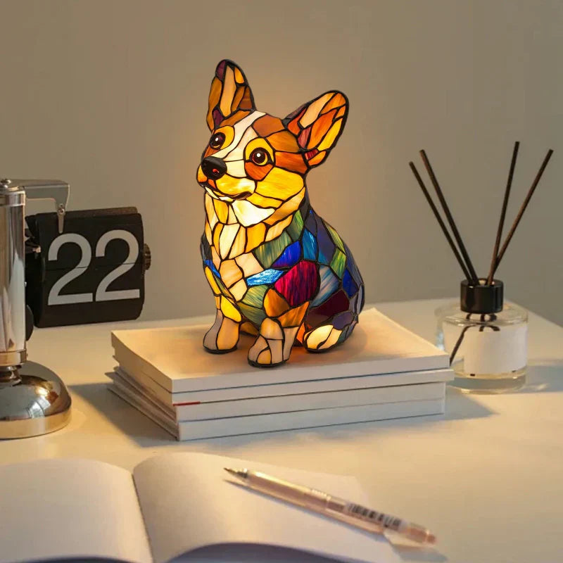 LED lampa ve tvaru zvířecí figurky v kontrastních barvách