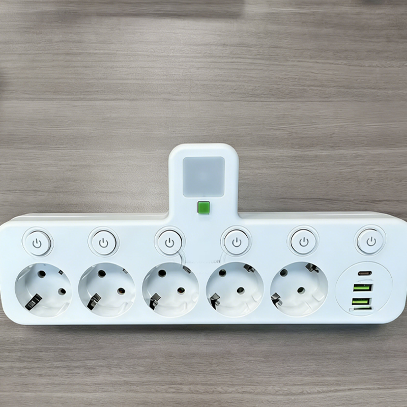 🔌⚡Chytrý napájecí kabel s USB porty (EU zástrčka)