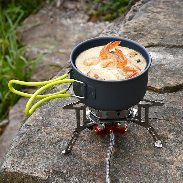 🌬️Kempingový plynový vařič – větruodolný plamen, rychlý var a kompaktní design pro venkovní použití 🏕️🔥