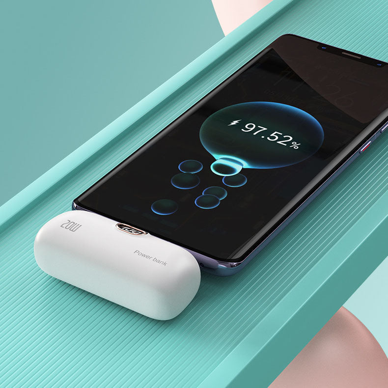 Přenosná bezdrátová power banka velikosti rtěnky 5000mAh